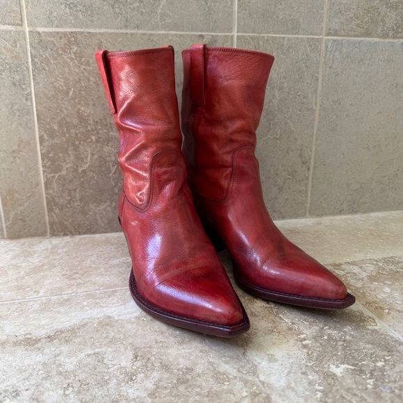 Cole Haan  Red Cowboy Boots Women's SZ 8 1/2 - Picture 3 of 8